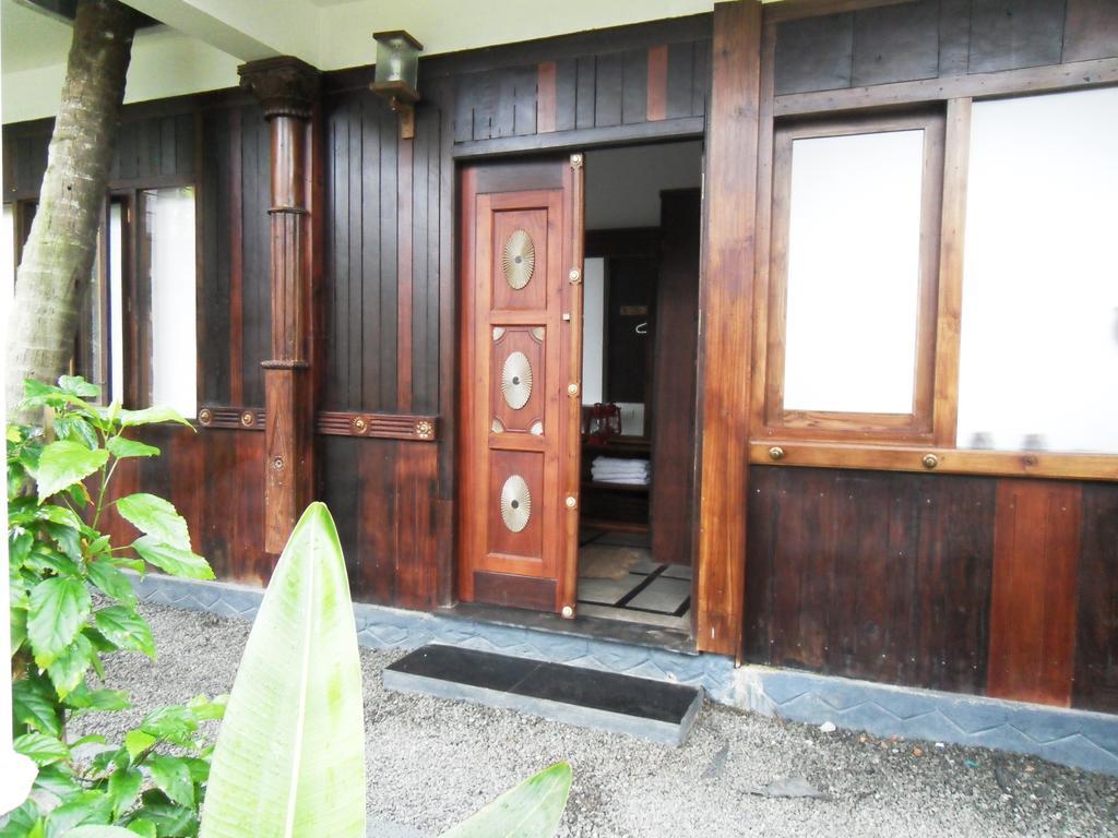 36 Palms Boutique Retreat Cherai Beach