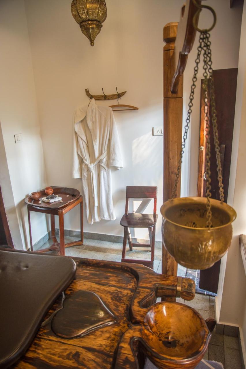 36 Palms Boutique Retreat Resort Cherai Beach